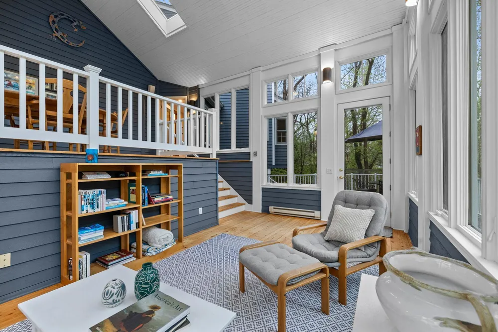 3942 Willmatt Hill, Minnetonka, MN 55305