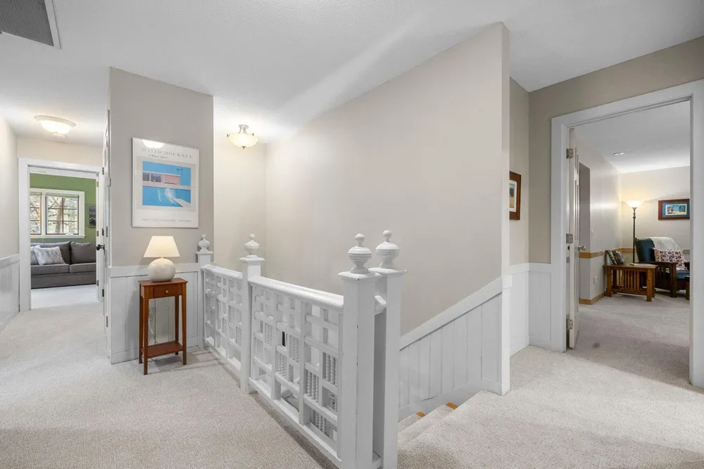 3942 Willmatt Hill, Minnetonka, MN 55305