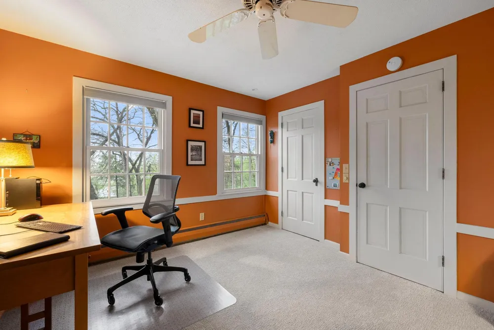 3942 Willmatt Hill, Minnetonka, MN 55305