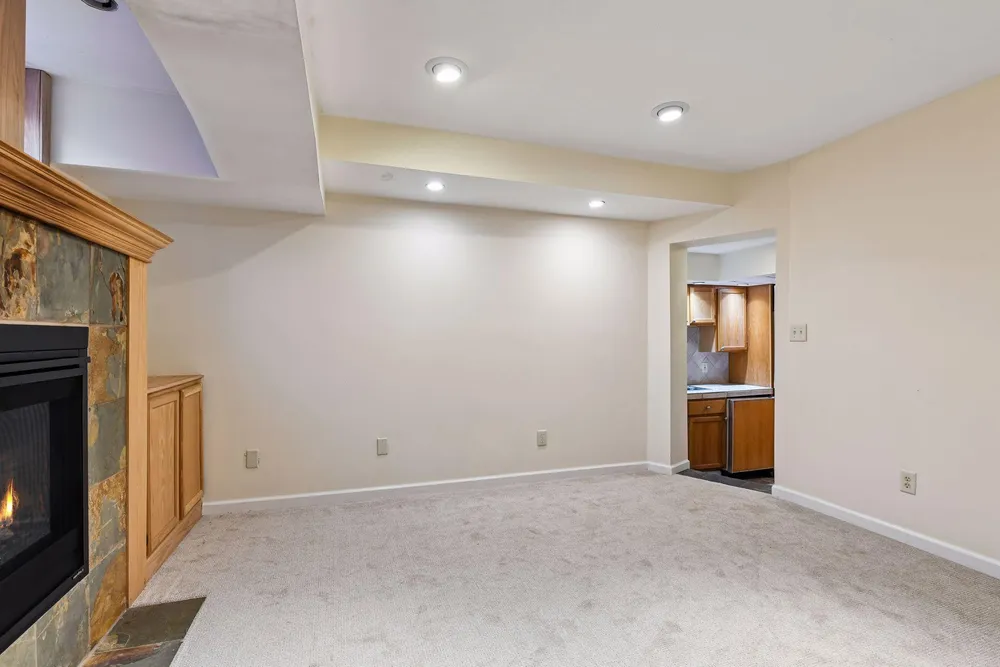 38 W Minnehaha Pkwy, Minneapolis, MN 55419