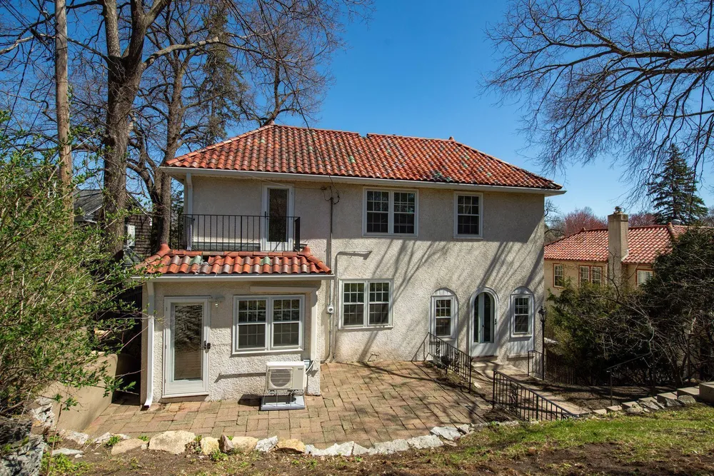 38 W Minnehaha Pkwy, Minneapolis, MN 55419