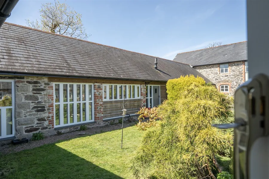 Property Image 40