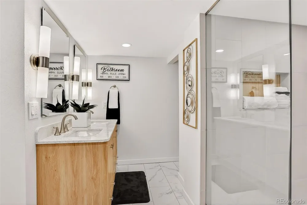 7313 W 60th Ave, Arvada, CO 80003