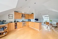 Money Hill Road, Rickmansworth, WD3 photo 2