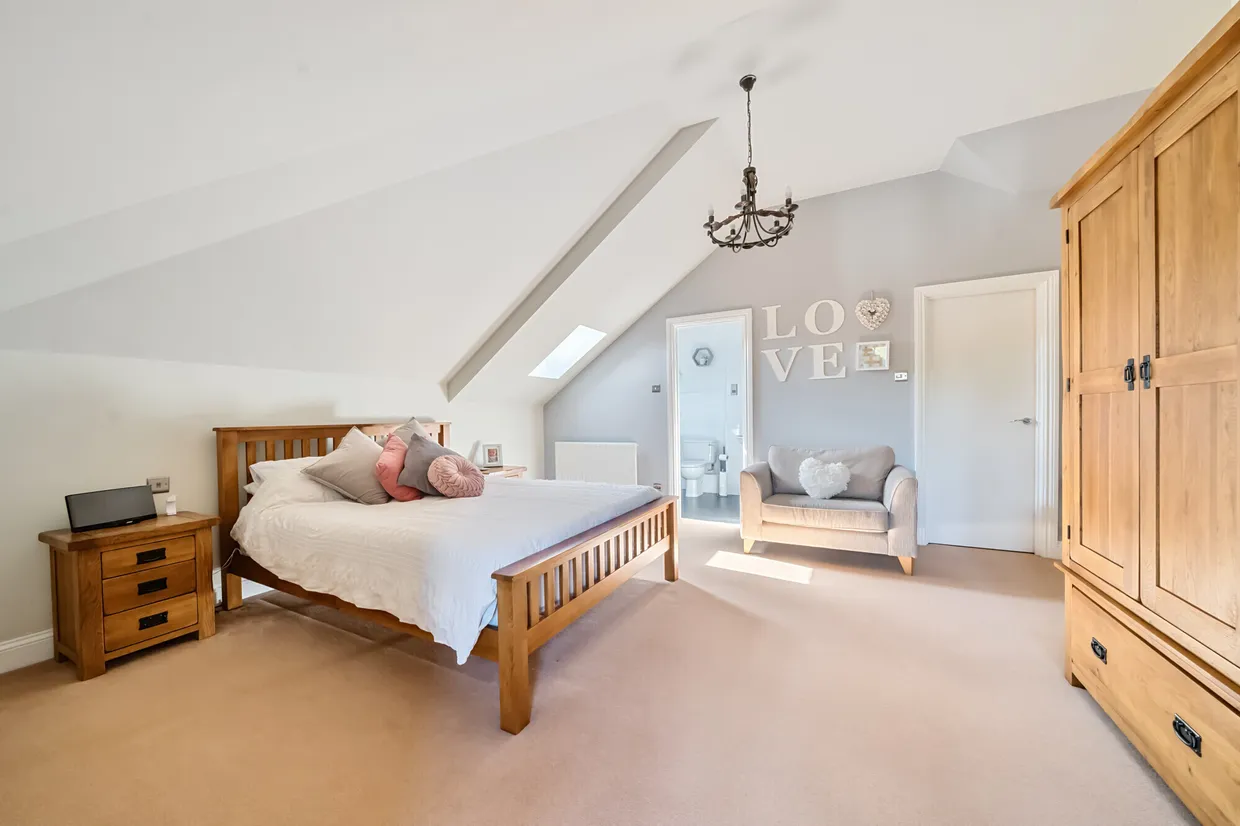 Money Hill Road, Rickmansworth, WD3 photo 5