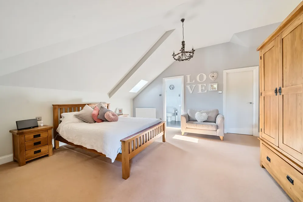 Money Hill Road, Rickmansworth, WD3 photo 5