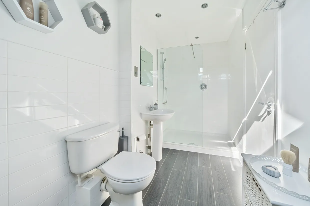 Money Hill Road, Rickmansworth, WD3 photo 6