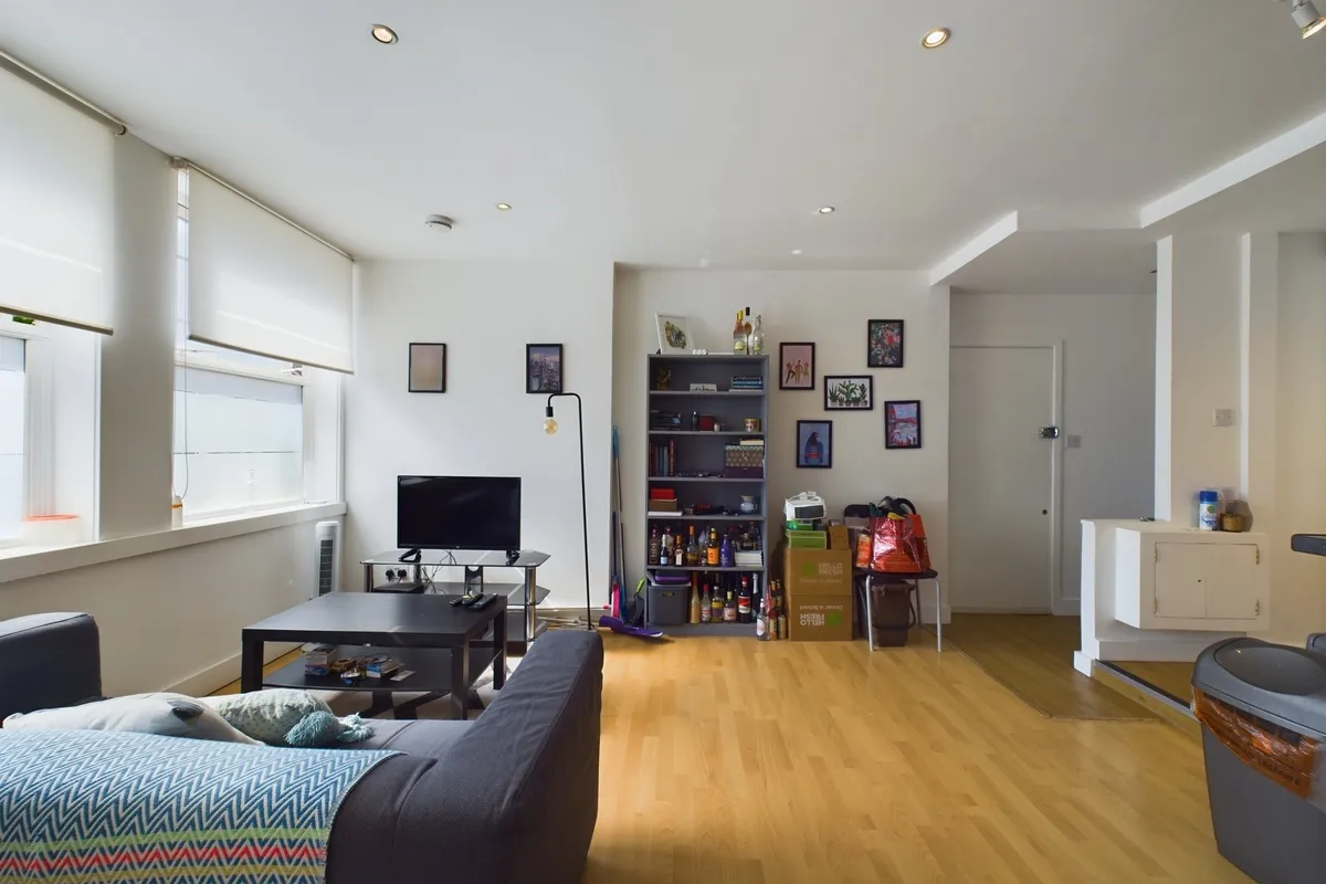 Earlsfield Road, London