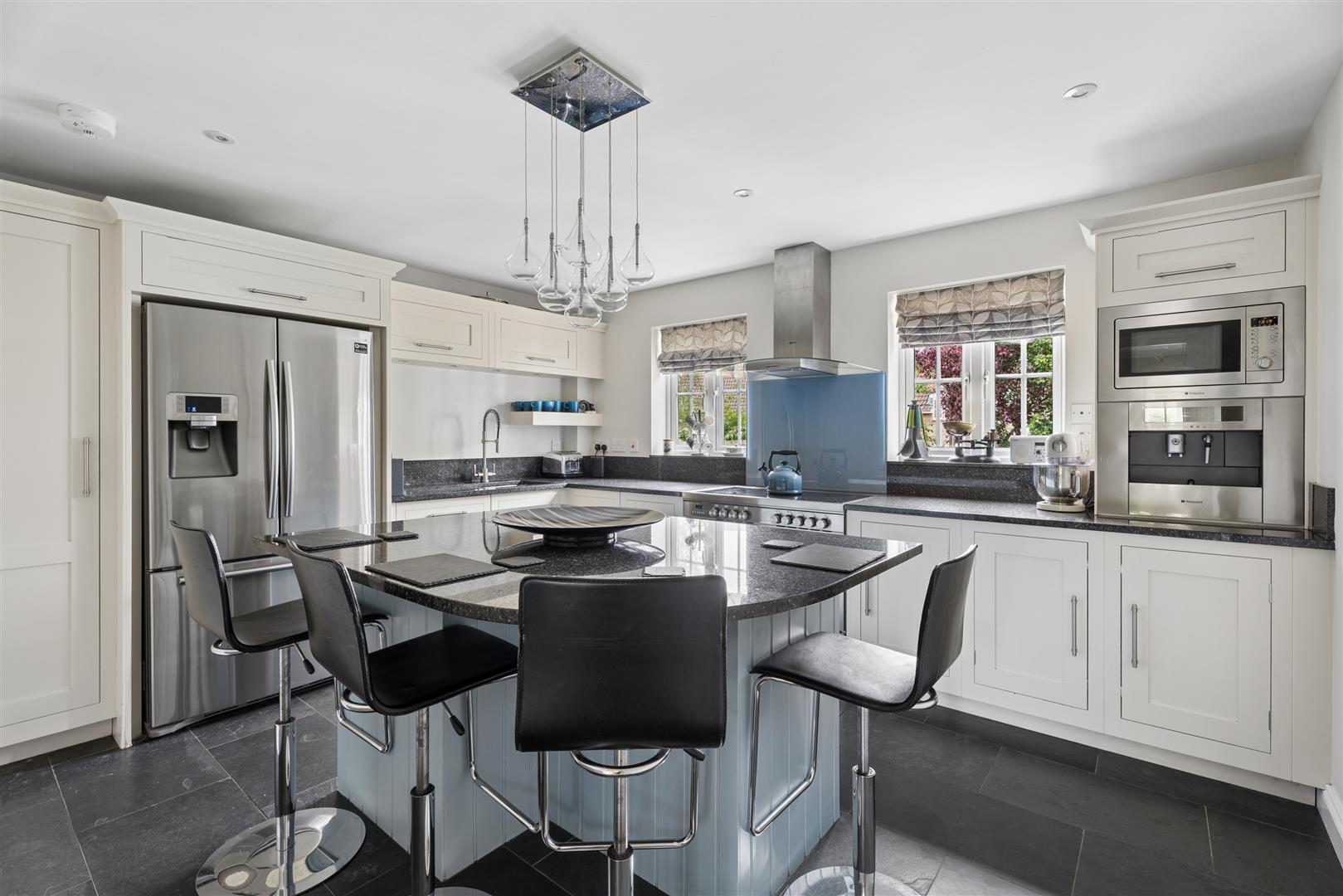Irvine Drive, Towcester Image 3