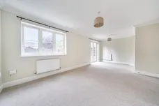 Tithing Road, Fleet, GU51 photo 3