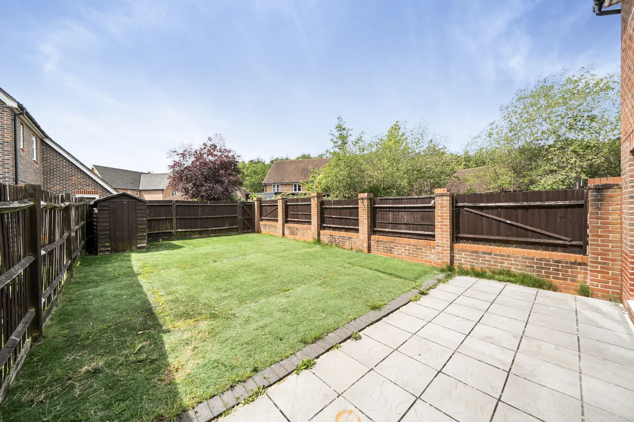 Tithing Road, Fleet, GU51 photo 4