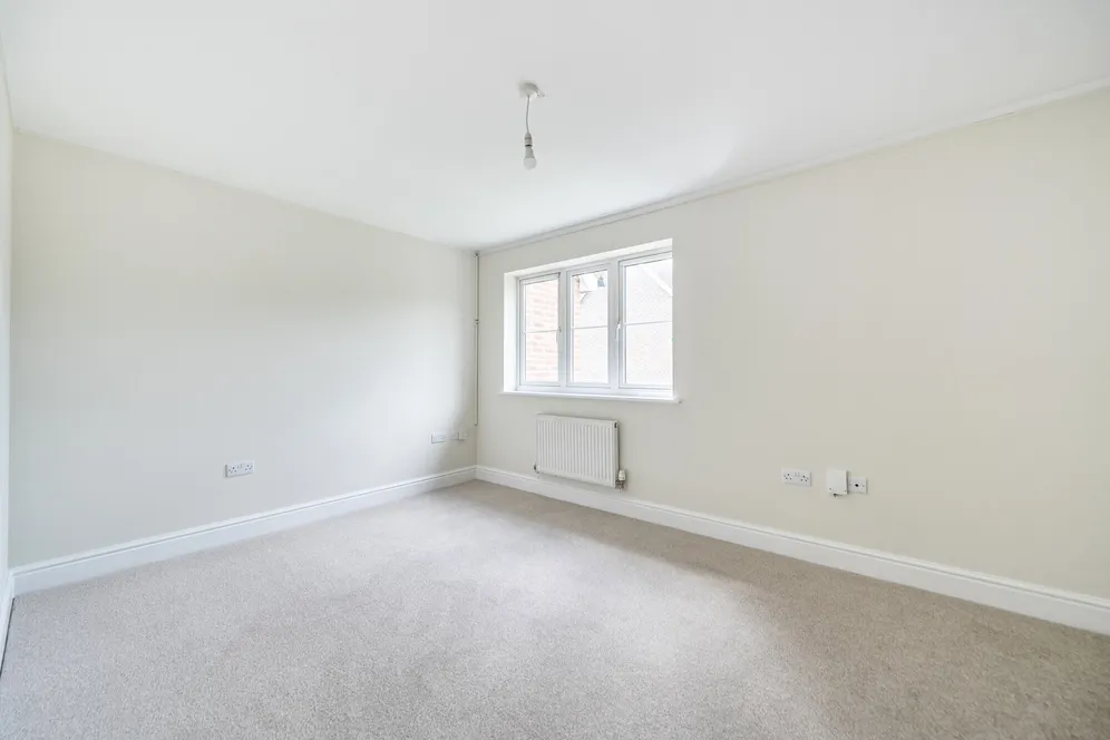 Tithing Road, Fleet, GU51 photo 7