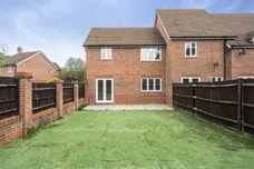 Tithing Road, Fleet, GU51 photo 11