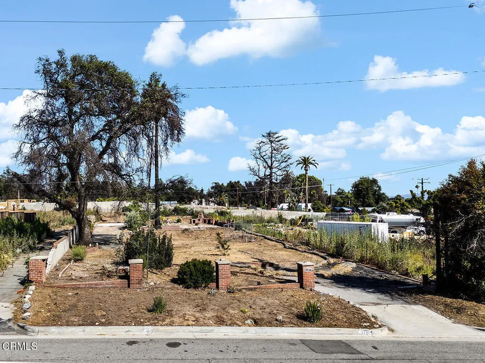 N Marengo Ave, Altadena, CA 91001