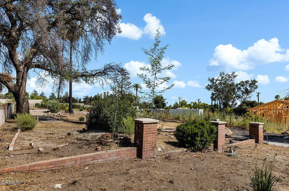 N Marengo Ave, Altadena, CA 91001