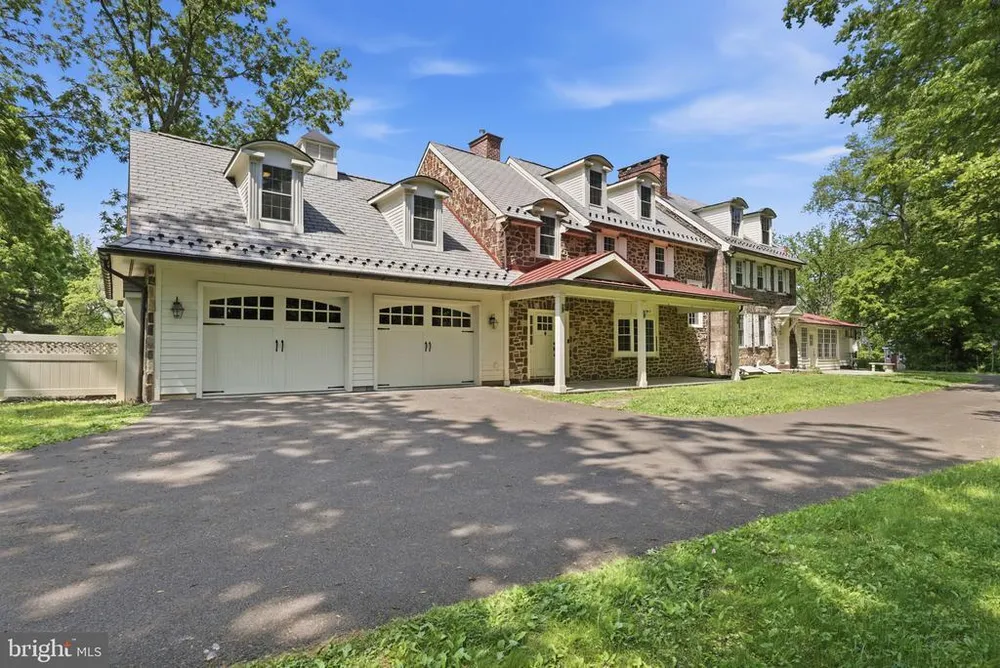 1682 Clydesdale Circle, Yardley, PA 19067
