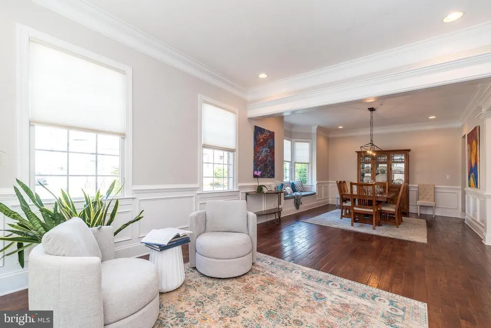 73 Creekview Ln, Yardley, PA 19067-2767