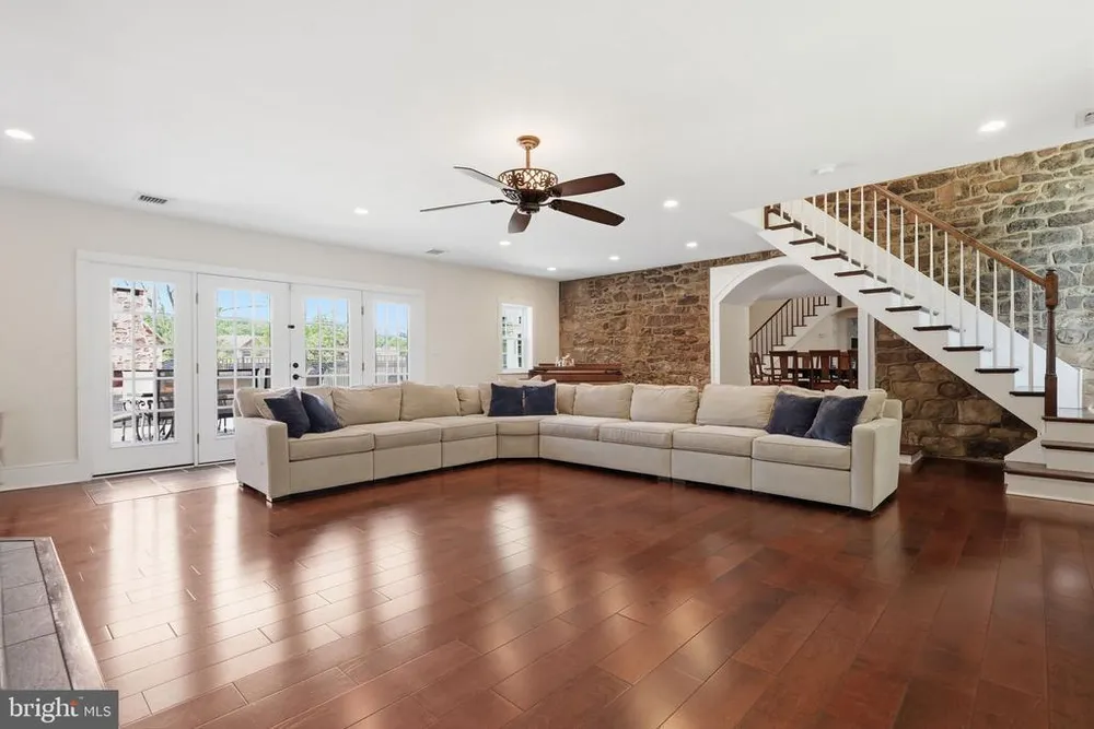 1682 Clydesdale Circle, Yardley, PA 19067
