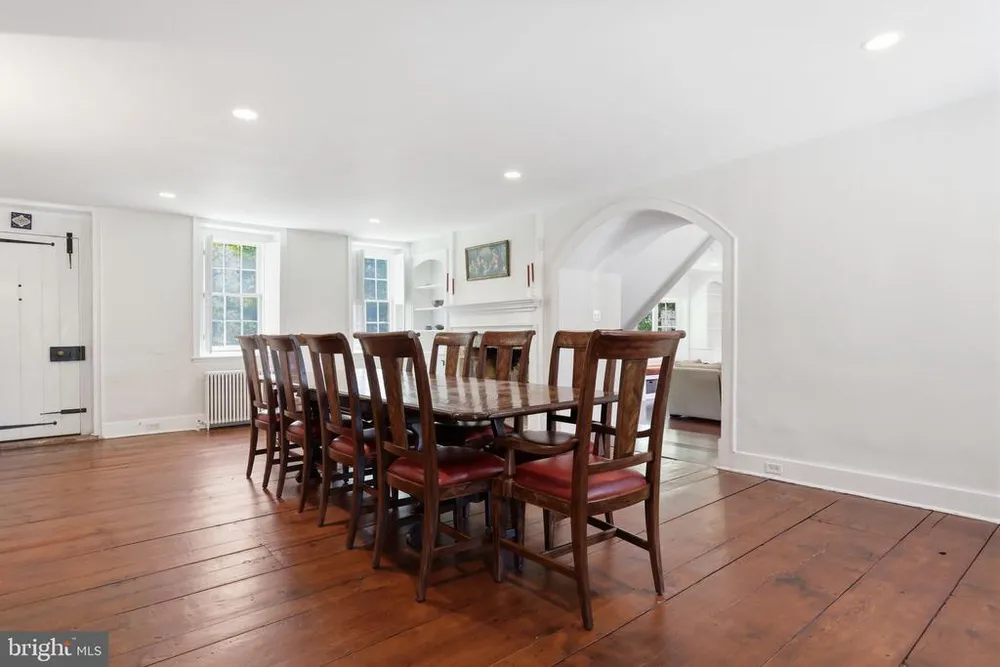 1682 Clydesdale Circle, Yardley, PA 19067