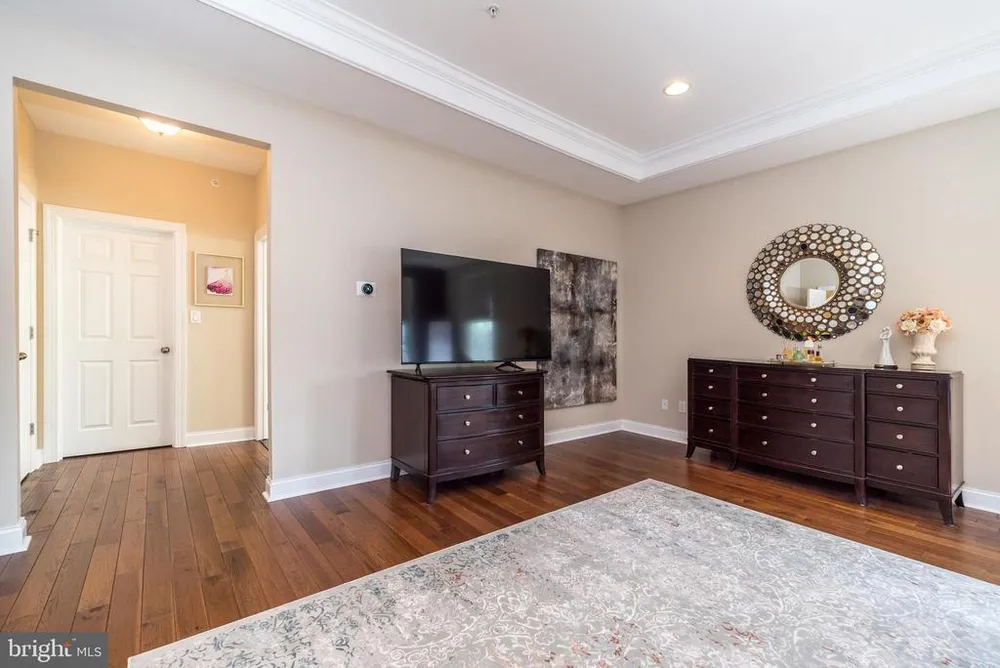 73 Creekview Ln, Yardley, PA 19067-2767