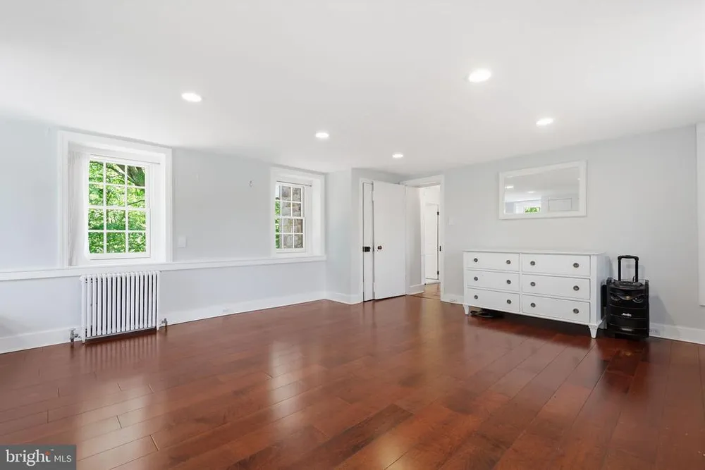 1682 Clydesdale Circle, Yardley, PA 19067