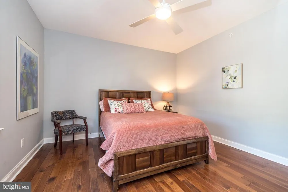 73 Creekview Ln, Yardley, PA 19067-2767