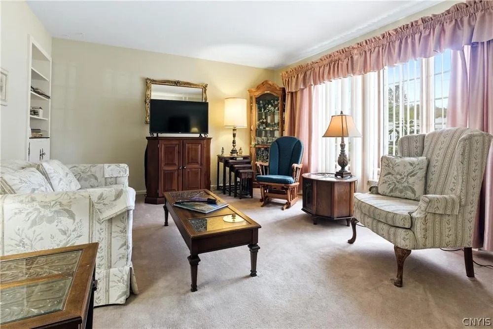 603 Hickory St, Rome, NY 13440