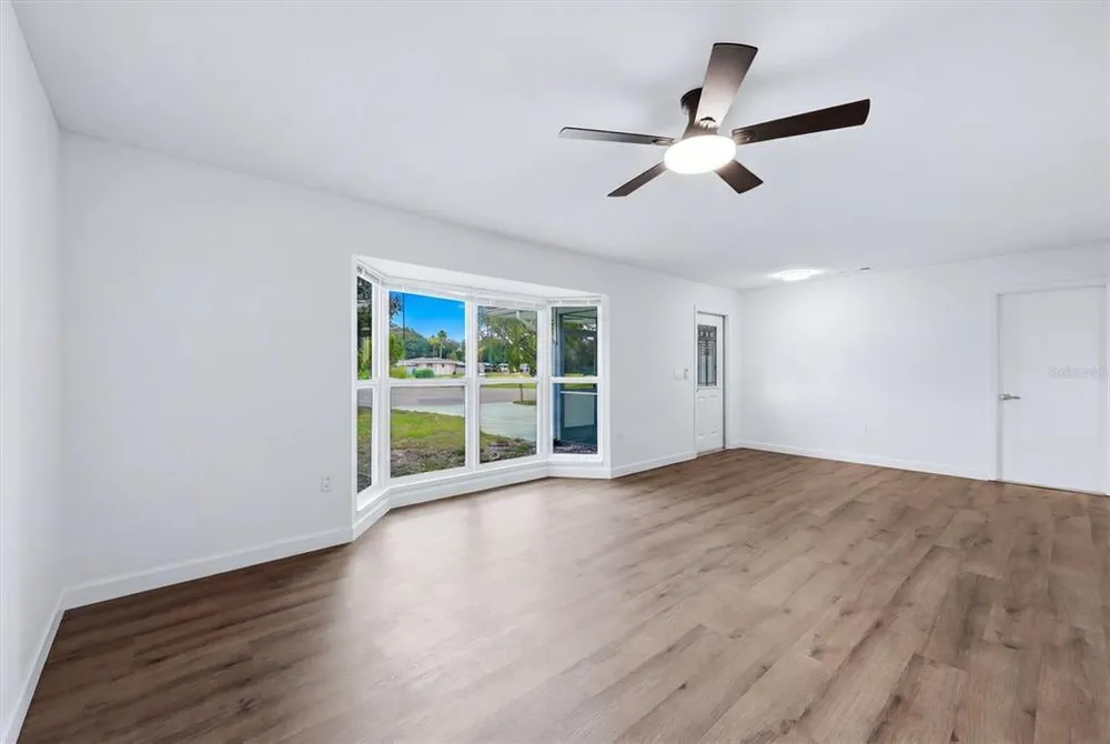 4100 Tee Rd, Sarasota, FL 34235