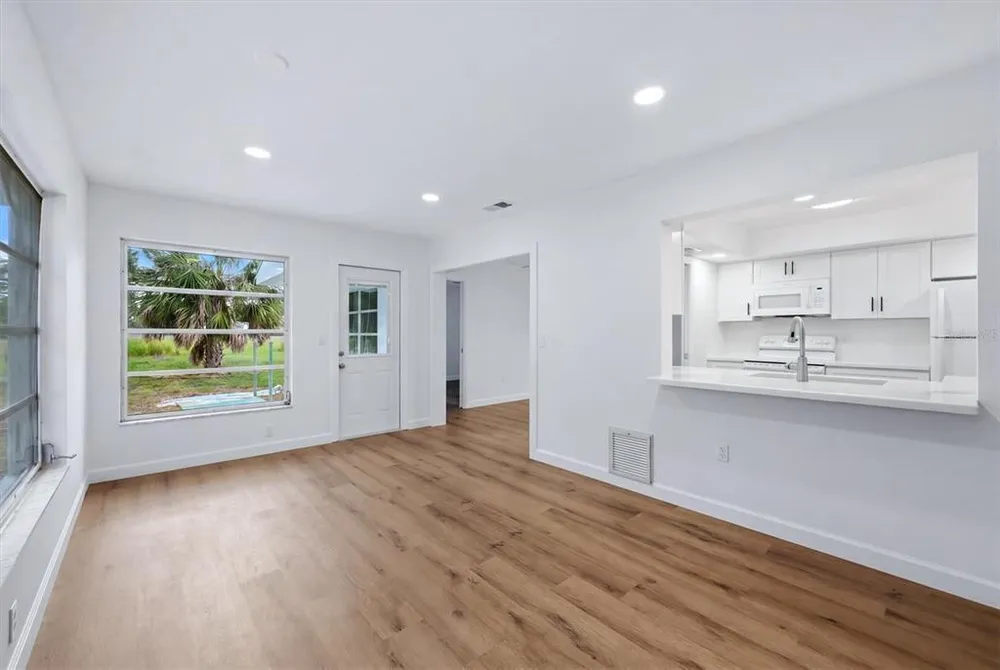 4100 Tee Rd, Sarasota, FL 34235