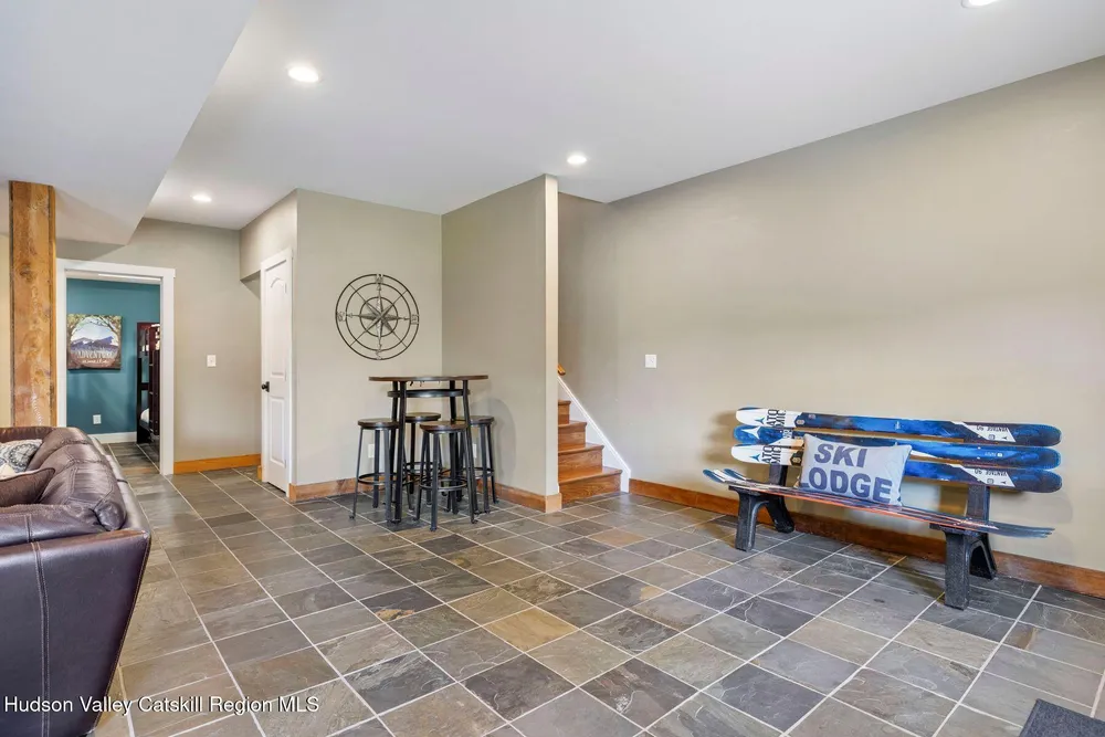 5678 Rt 23, Windham, NY 12496