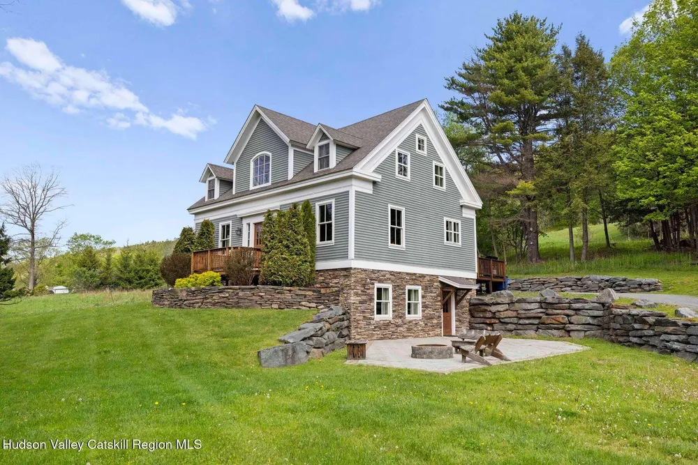 5678 Rt 23, Windham, NY 12496
