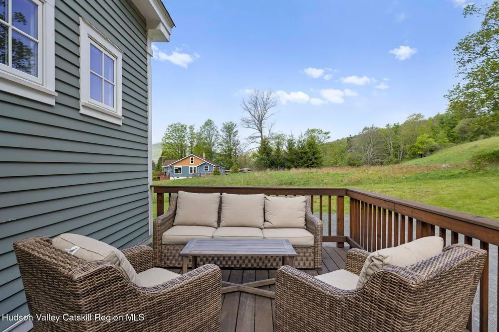 5678 Rt 23, Windham, NY 12496