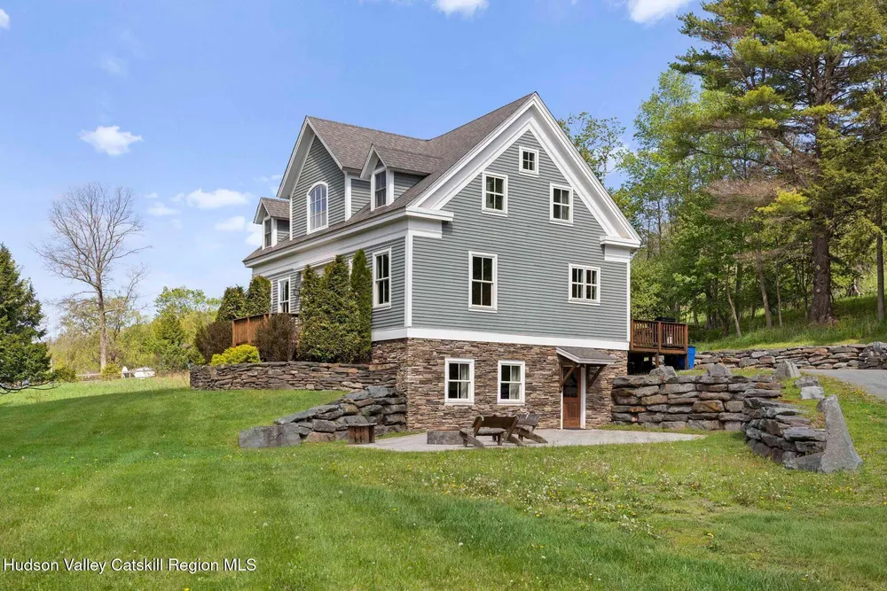 5678 Rt 23, Windham, NY 12496