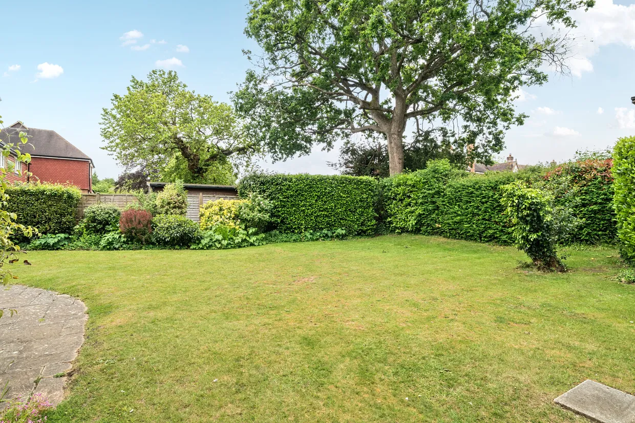 Rectory Close, Guildford, GU4 photo 12