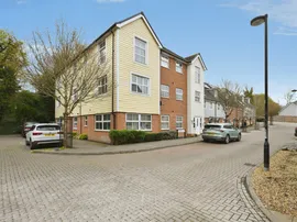 Plaxton Way, Ware photo