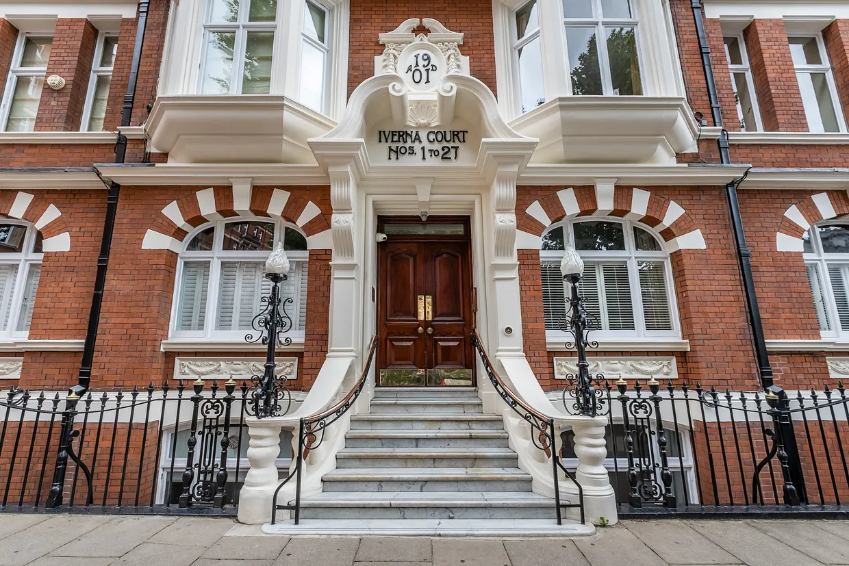 Iverna Court, LONDON, W8 photo 14