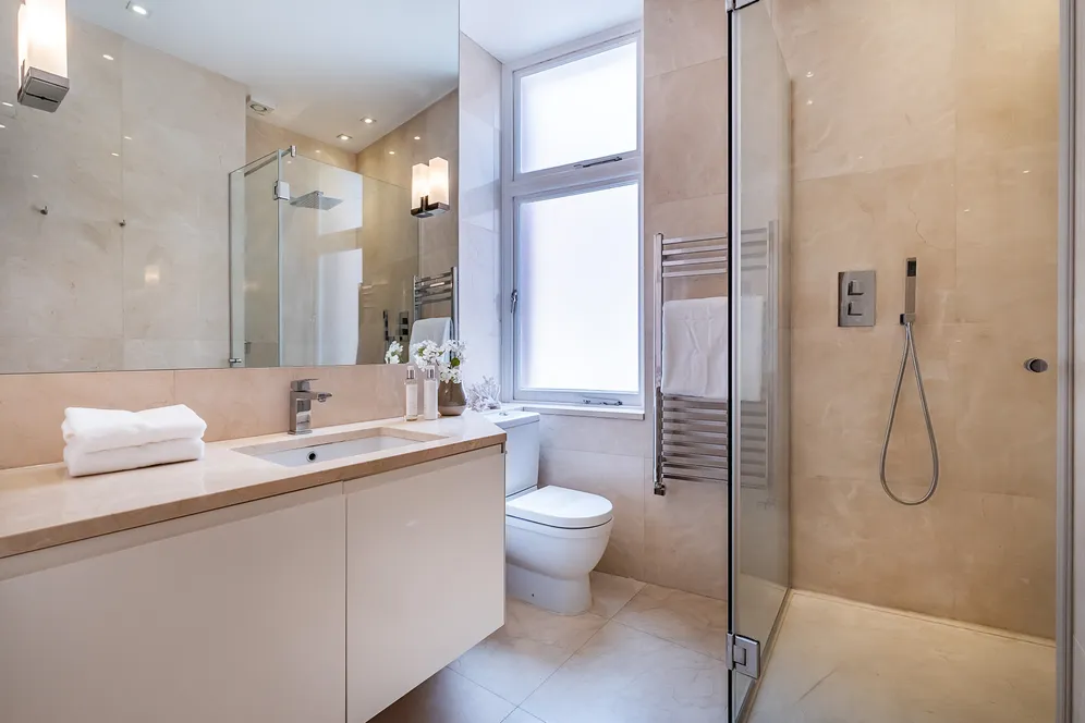 Iverna Court, LONDON, W8 photo 15