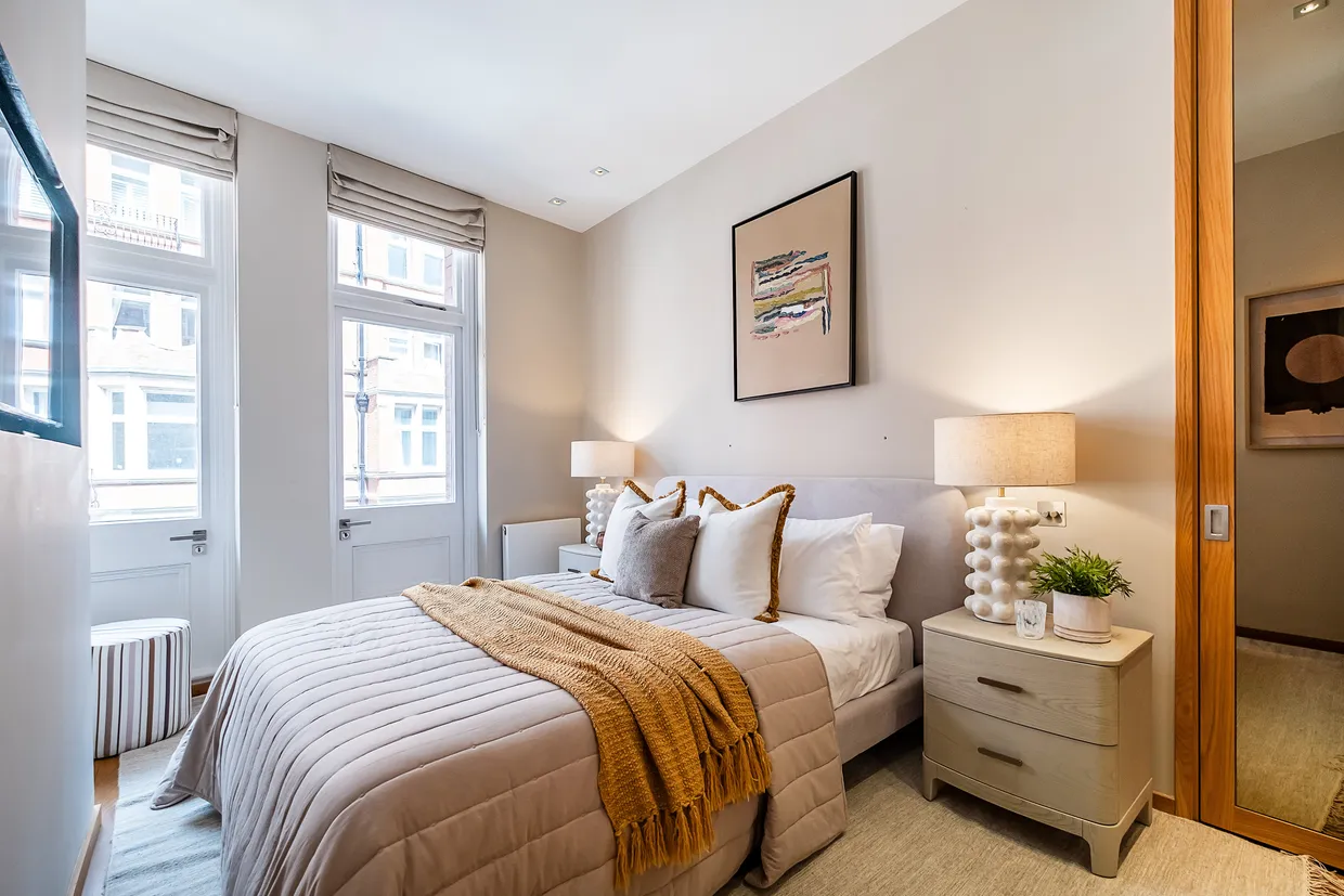 Iverna Court, LONDON, W8 photo 17
