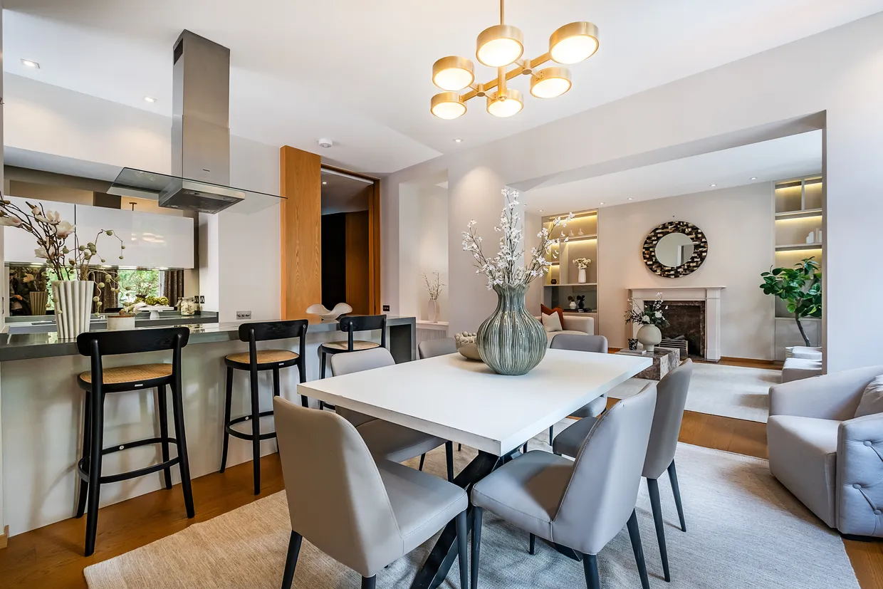 Iverna Court, LONDON, W8 photo 23