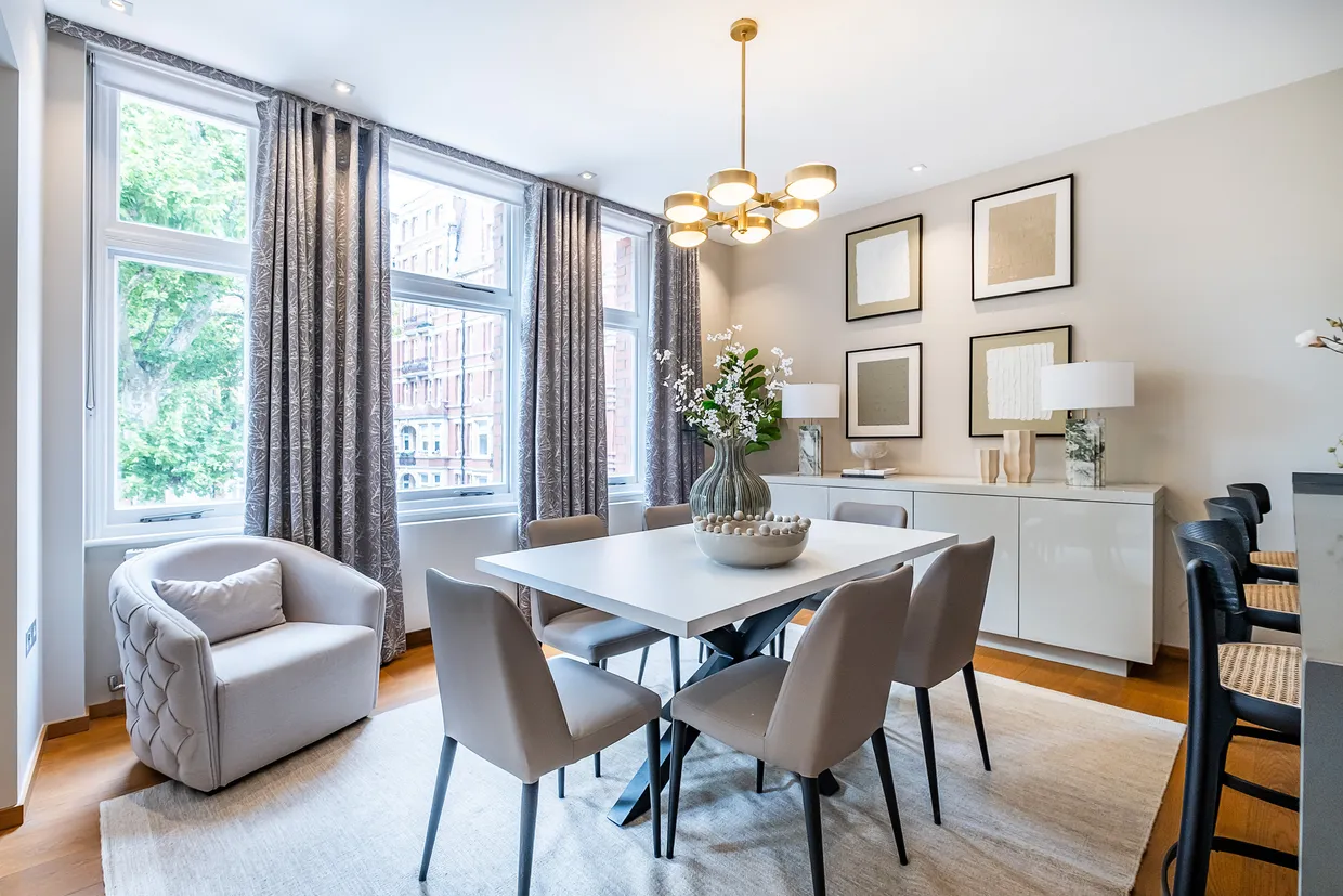 Iverna Court, LONDON, W8 photo 26