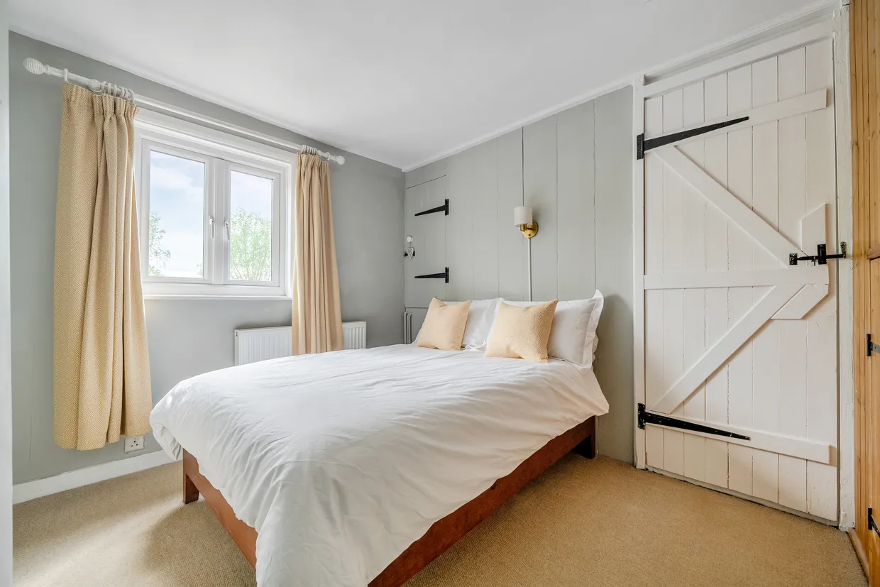 Marlow Road, Bourne End, SL8 photo 5