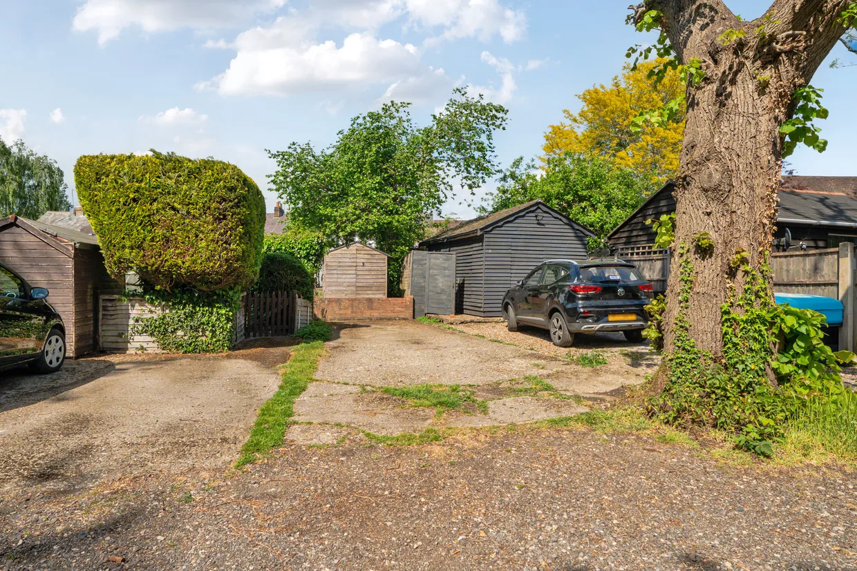Marlow Road, Bourne End, SL8 photo 7