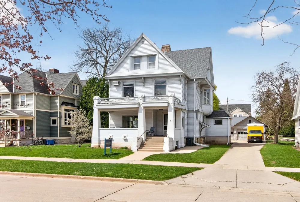 209 N Union St, Appleton, WI 54911