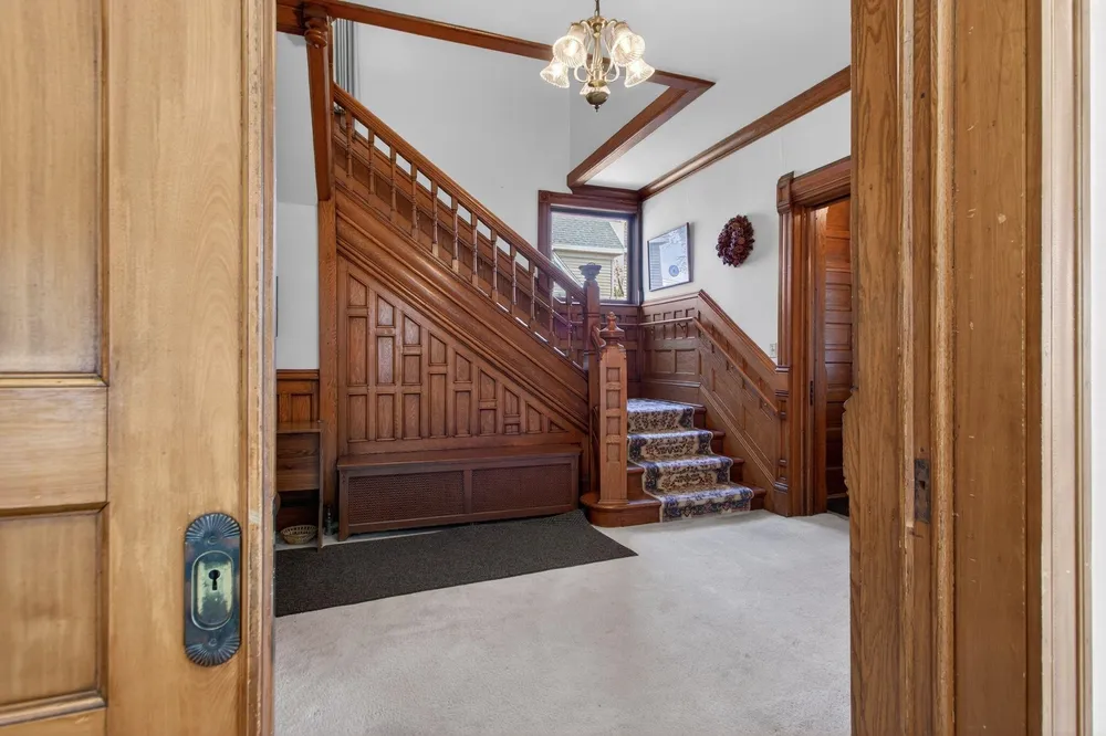 209 N Union St, Appleton, WI 54911