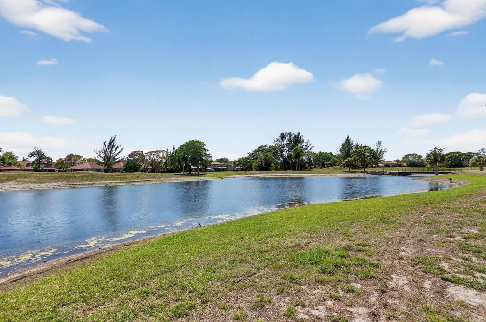 3485 Environ Blvd, Lauderhill, FL 33319