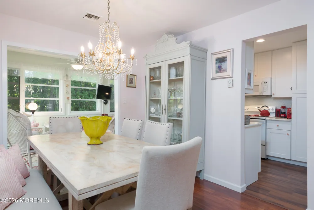 14 Andover Ct, Red Bank, NJ 07701