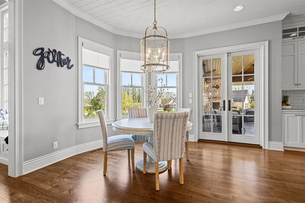 2427 E Highpond Crossing, Appleton, WI 54913