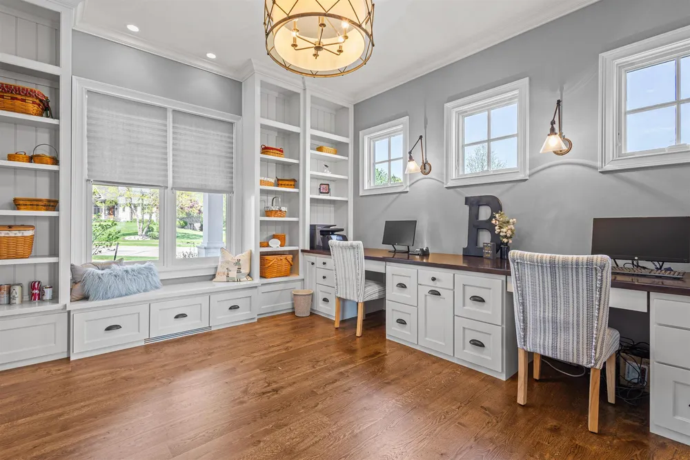 2427 E Highpond Crossing, Appleton, WI 54913