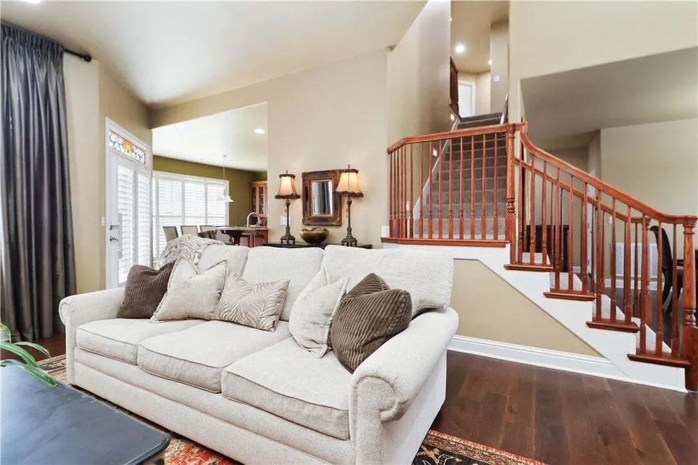 3906 NE Kensington Ave, Bentonville, AR 72712
