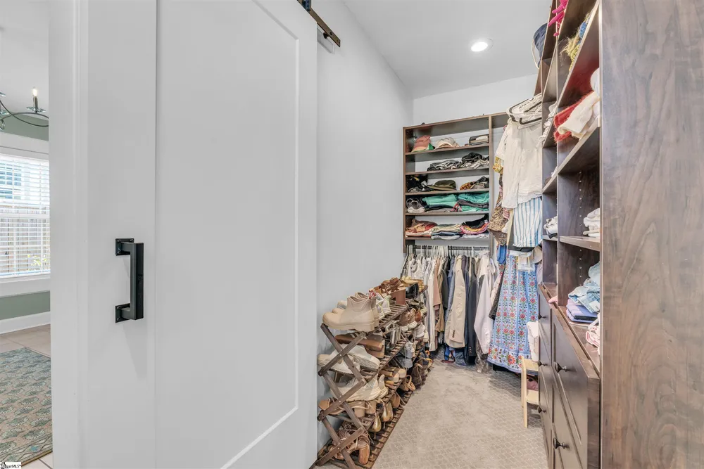 209 Cleveland St, Greenville, SC 29601
